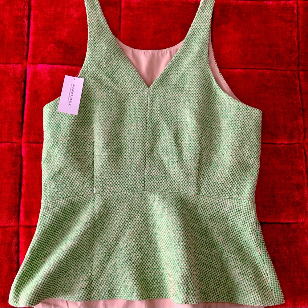Size 6 Banana Republic Top NWT